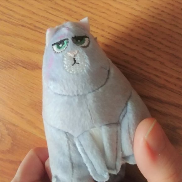 Cat Chloe Kitten Plush secret life of pets toy kid grumpy angry kitty mad putout - Picture 9 of 11